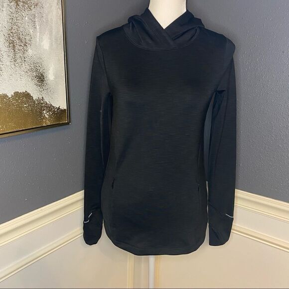 Athleta Bootcamp Hoodie in black - Picture 5 of 15